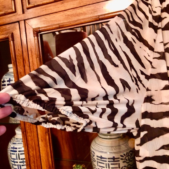 Tiger print maxi dress from H & M - Picture 5 of 8